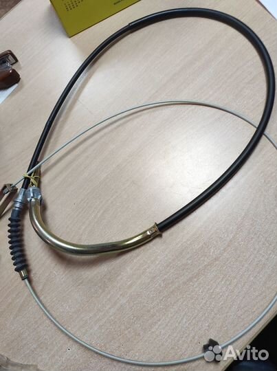 Трос стояночного тормоза Mazda E-serie SD1/SR2