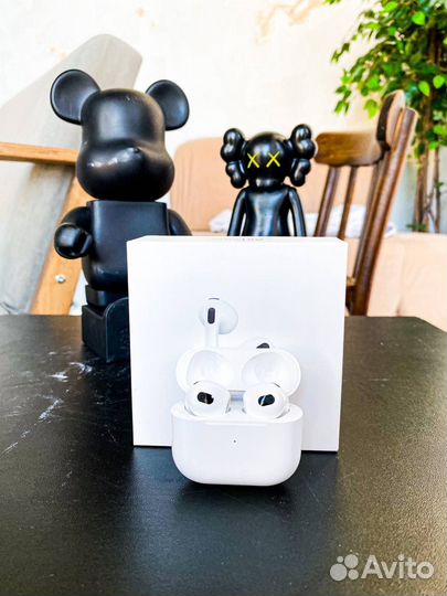 Airpods 3 межгалактическая версия