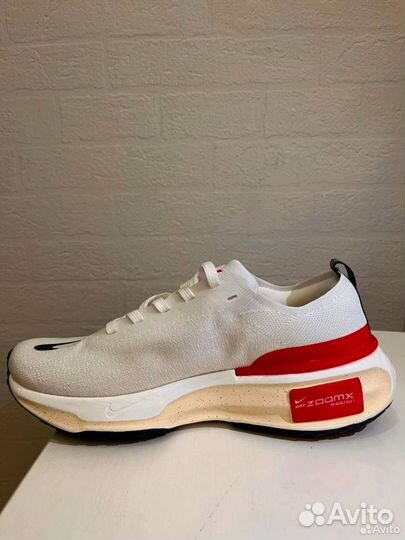 Кроссовки женские Nike zoomx Invincible (Новые)