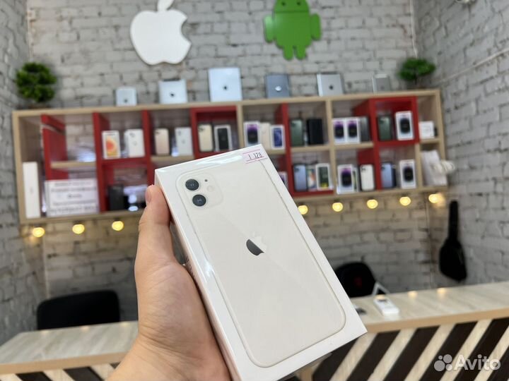 iPhone 11, 128 ГБ