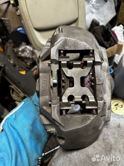 Супорта Mercedes AMG w205/213/x253