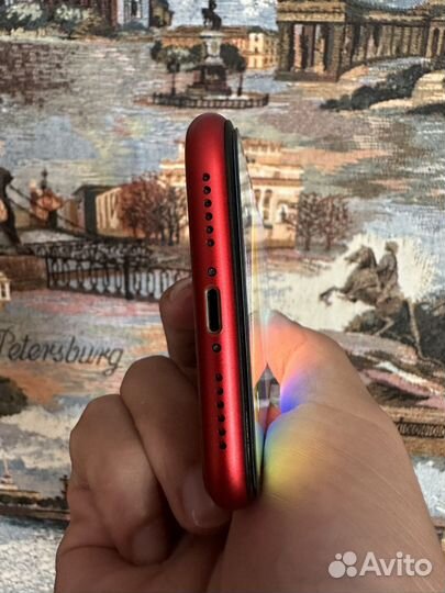 Телефон iPhone XR 128GB