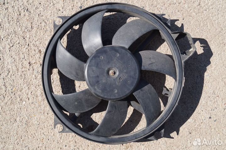 Вентилятор радиатора охлаждения Меган 3, Флюенс