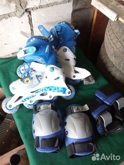 Роликовые коньки детские Размеры (30-33) и (26-29)