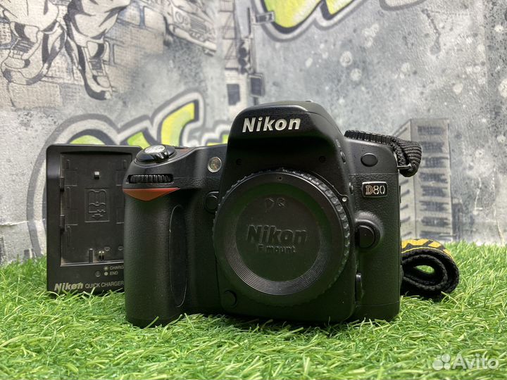 Nikon D80 15.600 кадров