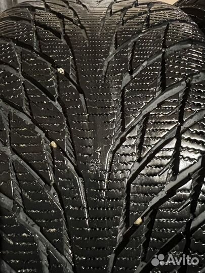 Nokian Tyres Hakkapeliitta R2 245/45 R18