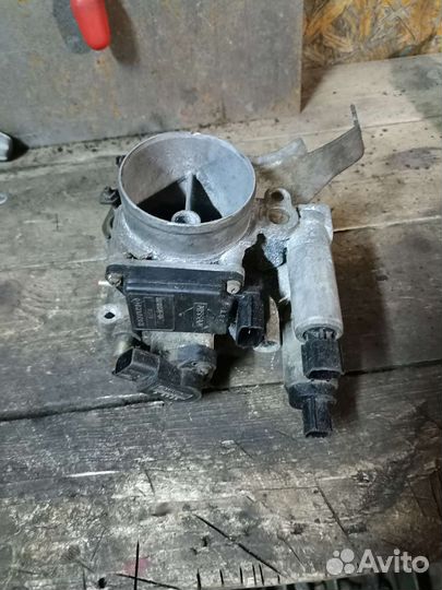 Дроссельная заслонка Nissan Primera P11, almera N1