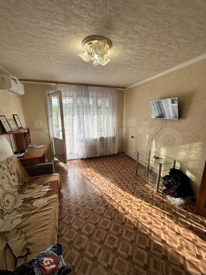 1-к. квартира, 30 м², 5/5 эт.