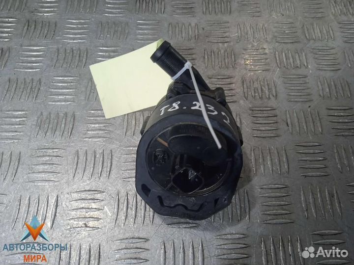 Помпа Tesla Model X 2019 1035348