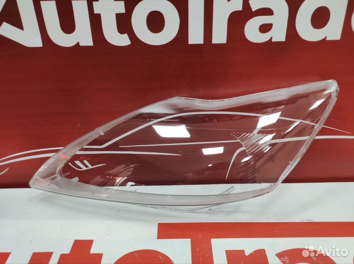 Стекло Ford Focus 2 лев