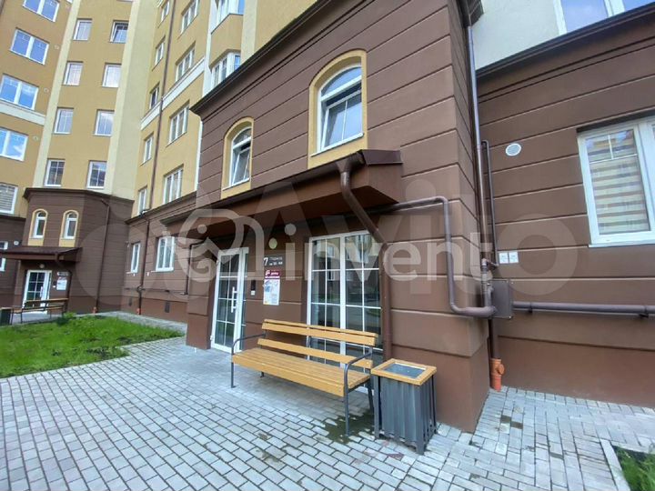 3-к. квартира, 104 м², 2/6 эт.