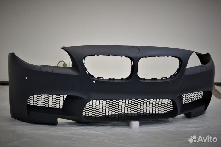 Бампер М-лук BMW 5 F10