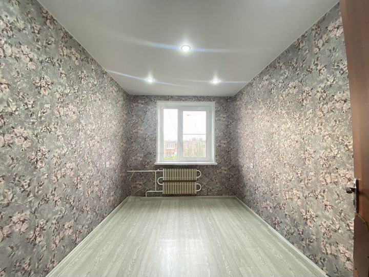 Комната 9 м² в 4-к., 5/5 эт.