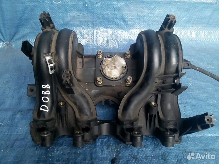 Коллектор впускной Volkswagen Polo 1999-2001