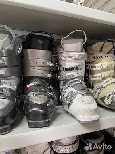 Горнолыжные ботинки женские