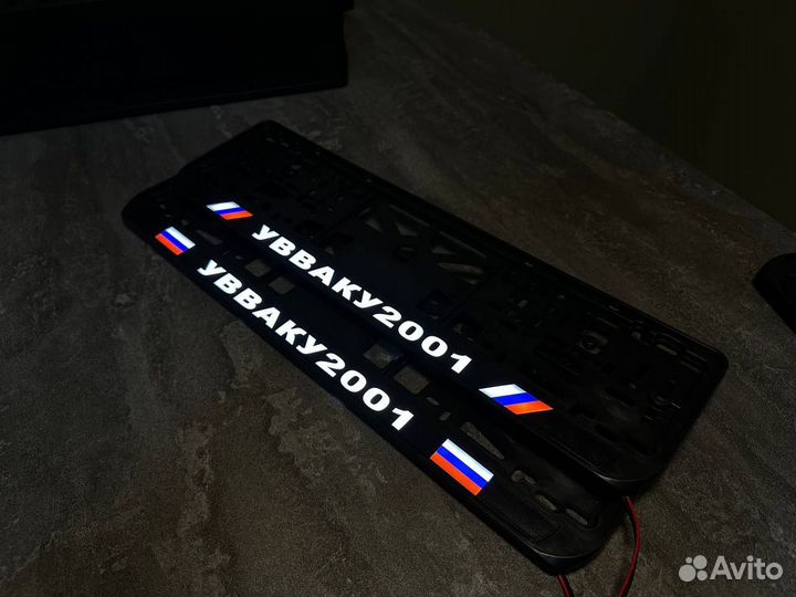 Номерная рамка c вашим логотипом и дизайном