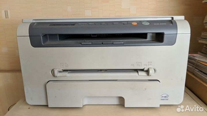 Продам мфу Samsung scx 4200