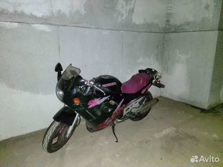 Мотоцикл Suzuki Katana gsx-f 600