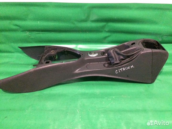 Консоль средняя Citroen C5, Ситроен С5