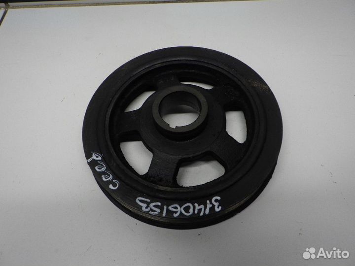 Шкив коленвала Hyundai-KIA 231242A002