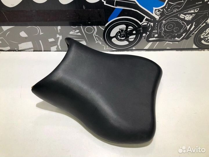 Сидение водителя Suzuki SV 400 S 2003г