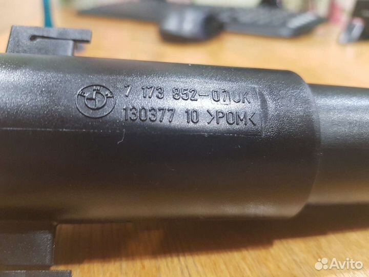 BMW Х5 Е 70 форсунка омывателя фары