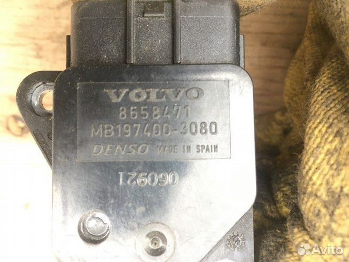 Расходомер воздуха Volvo S80 2006-2016г