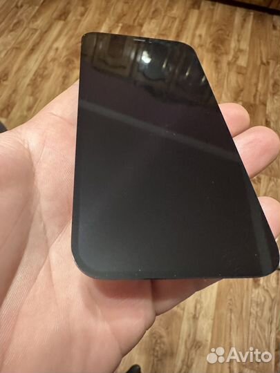 Экран на iPhone 12 pro