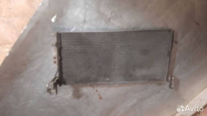 Радиатор кондиционера Kia Magentis рест. 2004