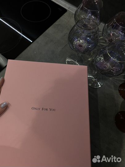 Подарочный набор бокалов в коробке