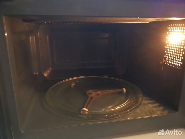 Свч микроволновая печь bbk 20mvg-736s/bs