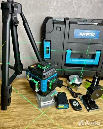 Лазерный уровень+штатив Makita 4D