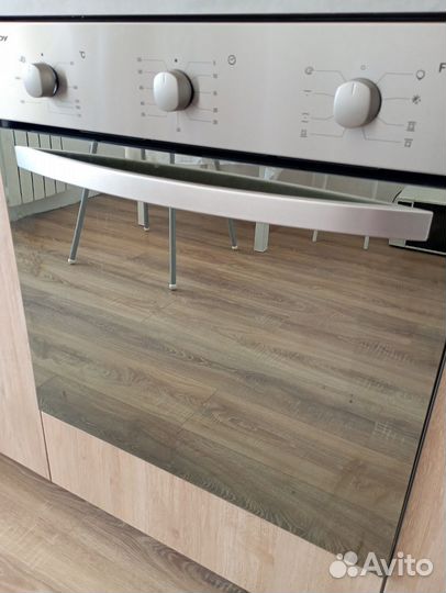 Новая электрическая духовка Candy FCS612X/E