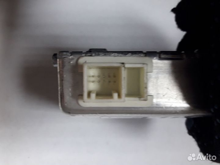 Камера переднего вида