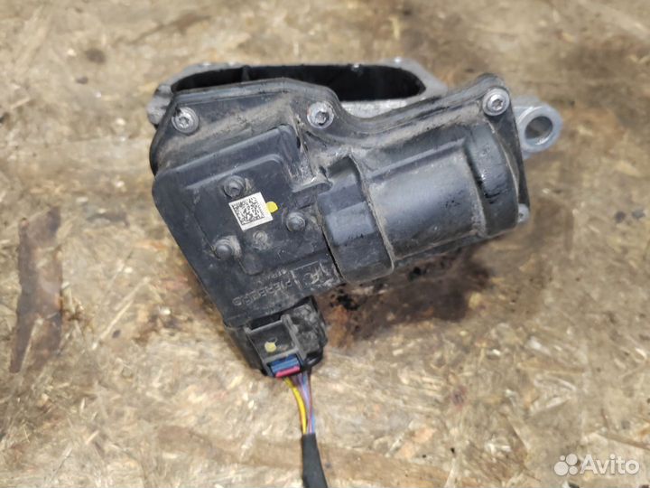 Дроссельная заслонка Volkswagen Touareg 3 2019