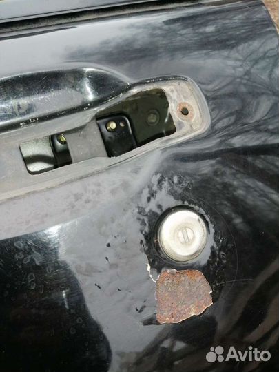 Дверь subaru forester sf 5