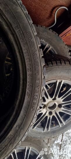 Nokian Tyres Hakkapeliitta 9 SUV 265/40 R21