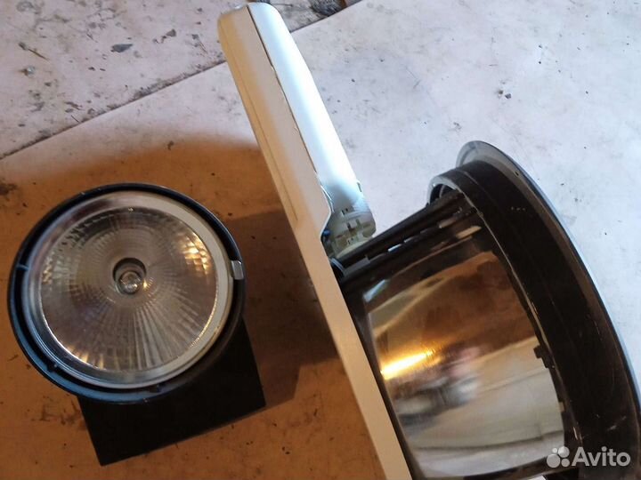 Светильник потолочный встраиваемый