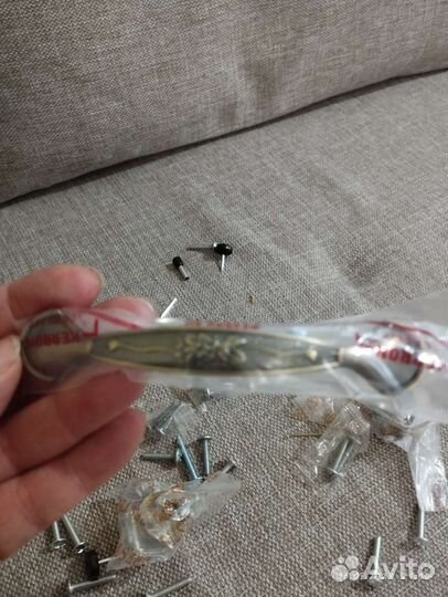 Мебельные ручки