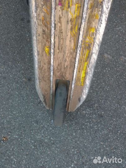 Дека для трюкового самоката