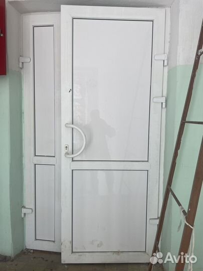 Двери пластиковые бу