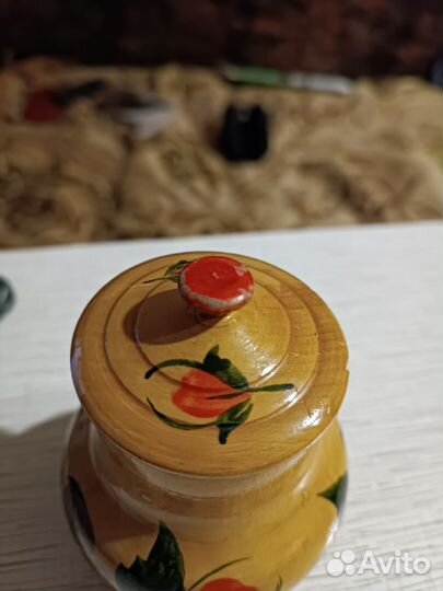 Горшочки керамические, деревянный и стаканы