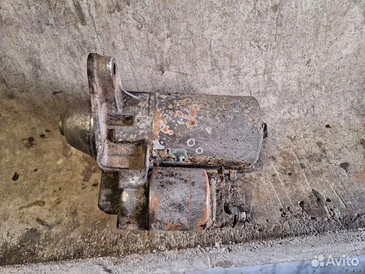 Стартер Toyota Carina E