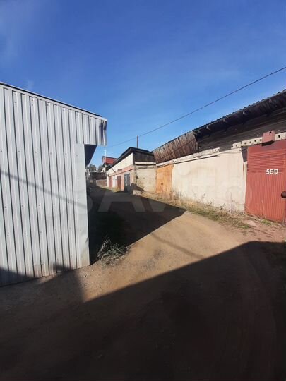 Гараж, > 30 м²