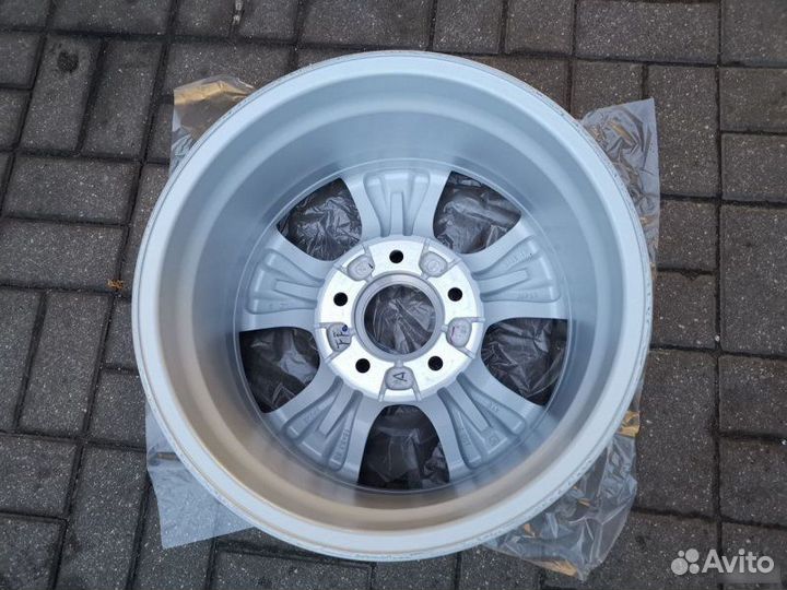 Новый Ориг диск R18 Lexus LX3 LX 3 2007