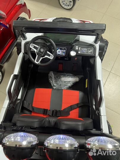 Электромобиль багги