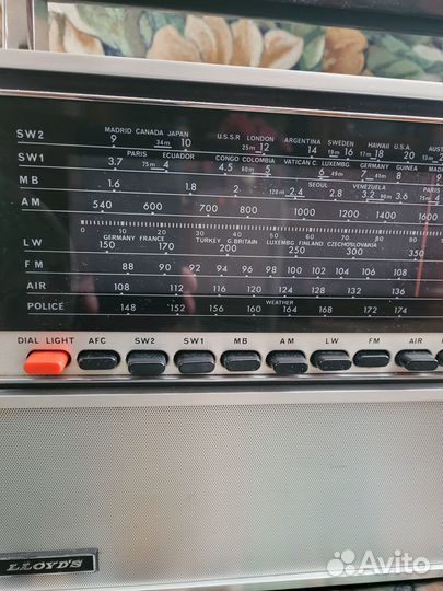 Радиоприемник lloyds