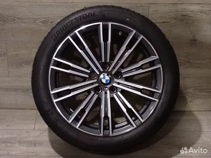 Комплект оригинальных R18 колес BMW 3 серии G20