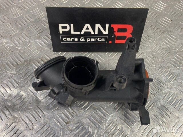 Патрубок впускного коллектора Volkswagen Golf MK6