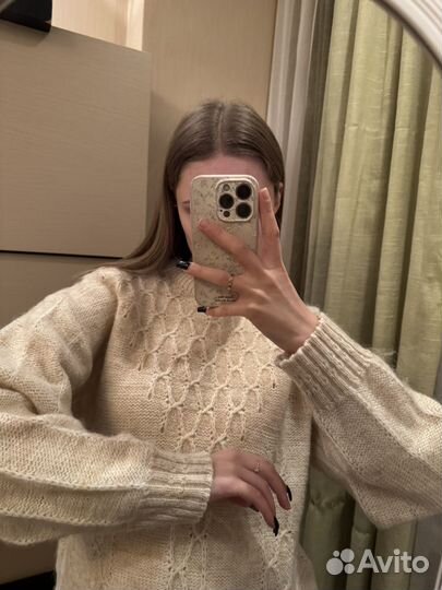 Свитер винтажный женский оверсайз молочный